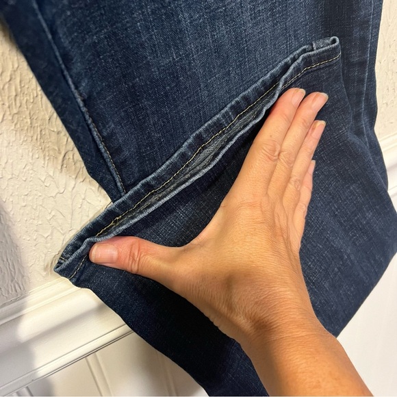 Levi’s Classic Boot Cut Blue Mid Rise Jeans size 16 - Picture 9 of 16